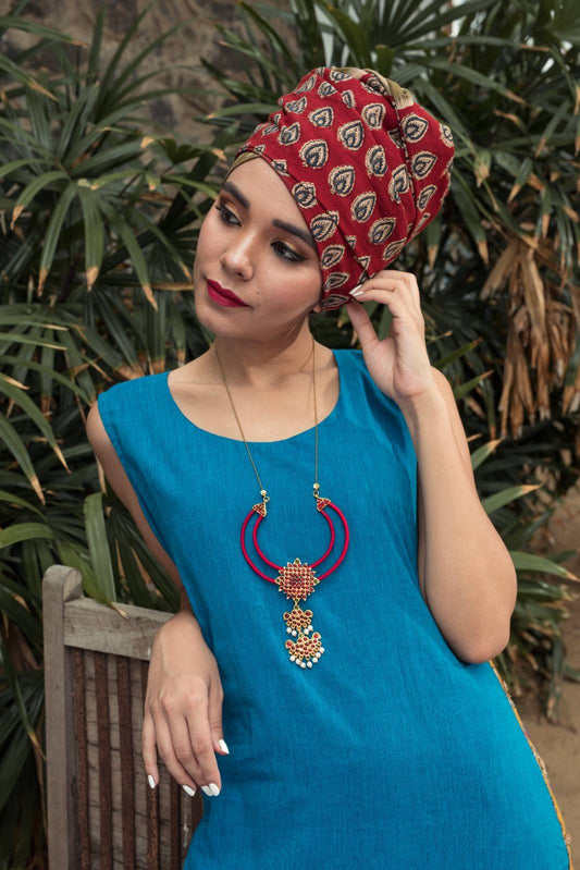Contemporary Temple Necklace Set Red