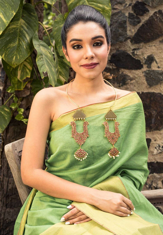 Hasli Necklace Online with Vanki Temple Motifs