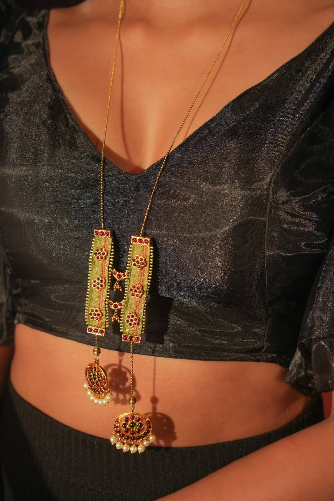 Contemporary Temple Necklace Light Green