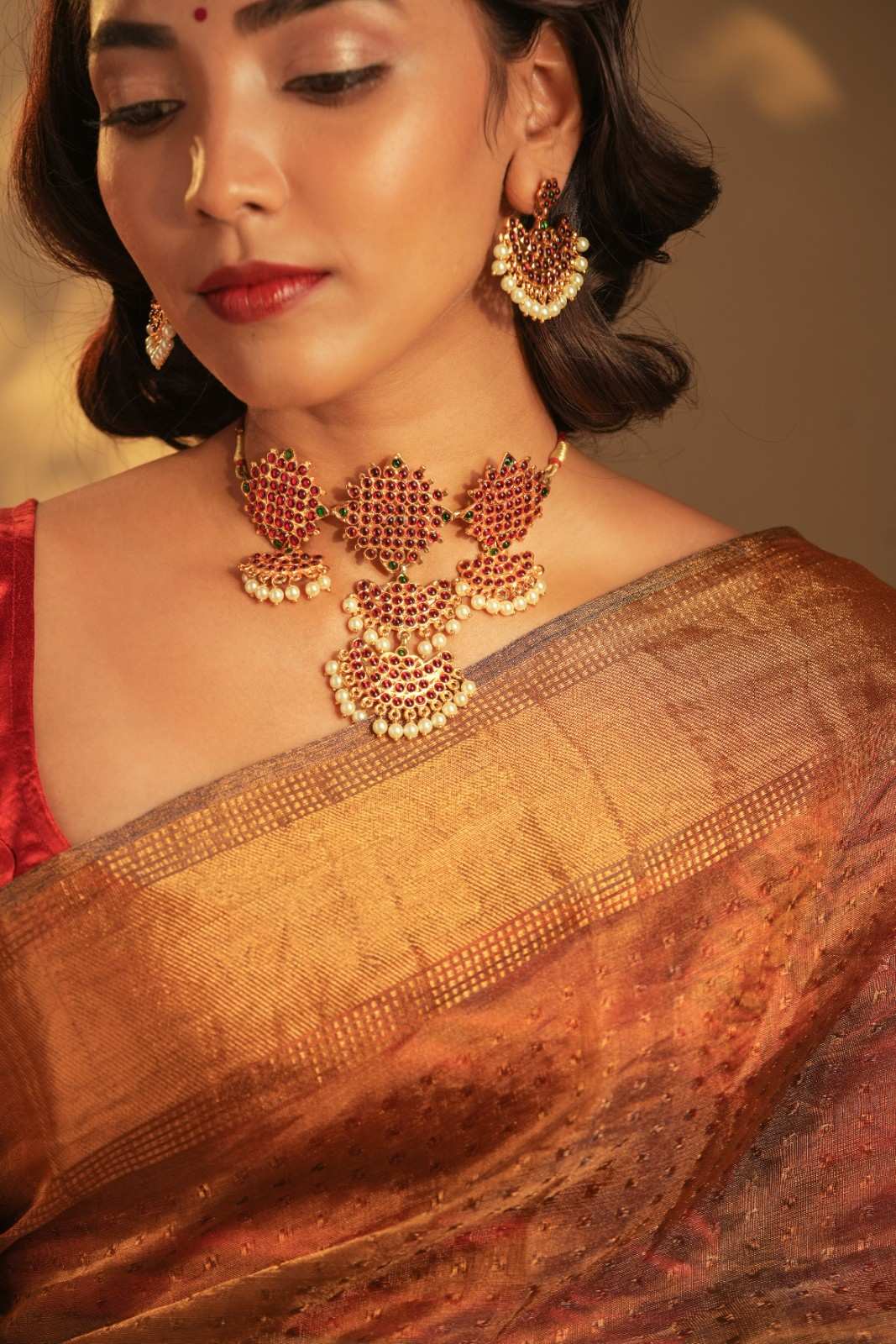 Statement Choker with Square Temple Motifs