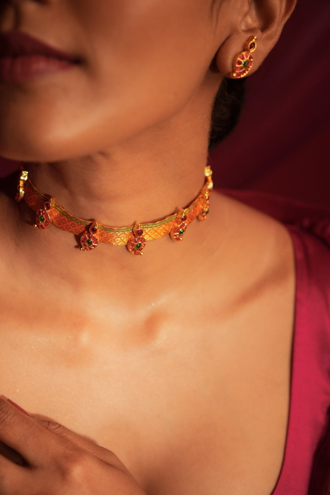 Temple Choker with Brocade - Orange